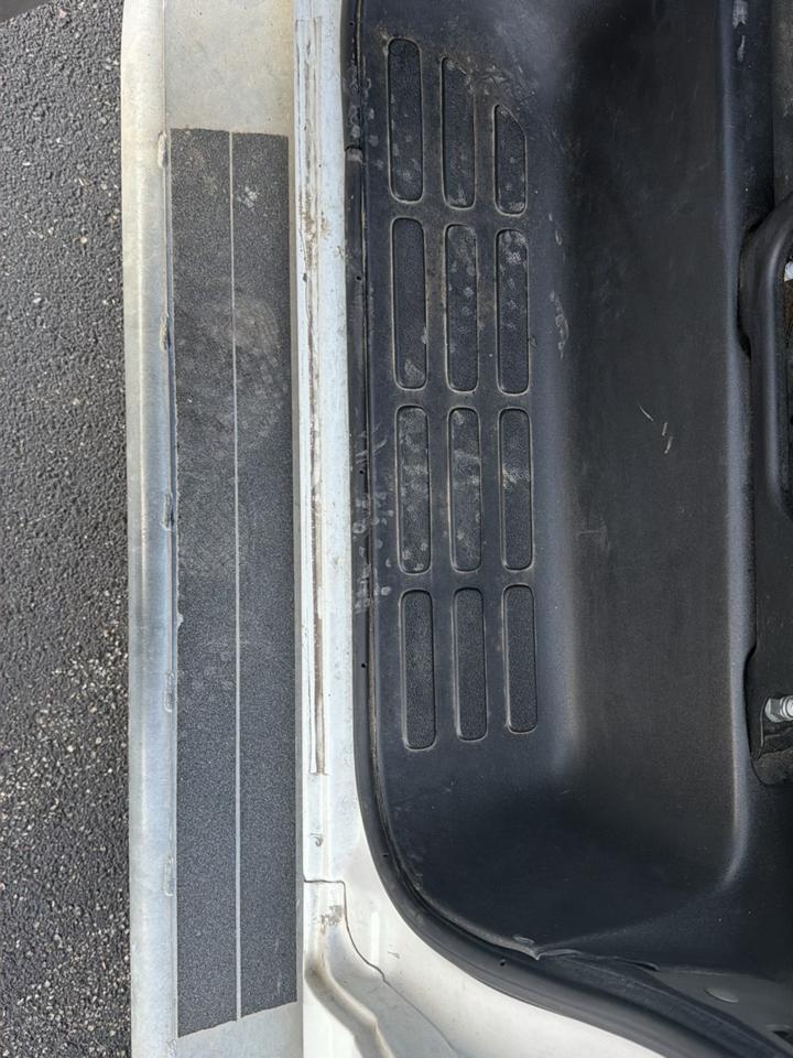 GMC Savana Cargo Van RWD 2500 135" 2021