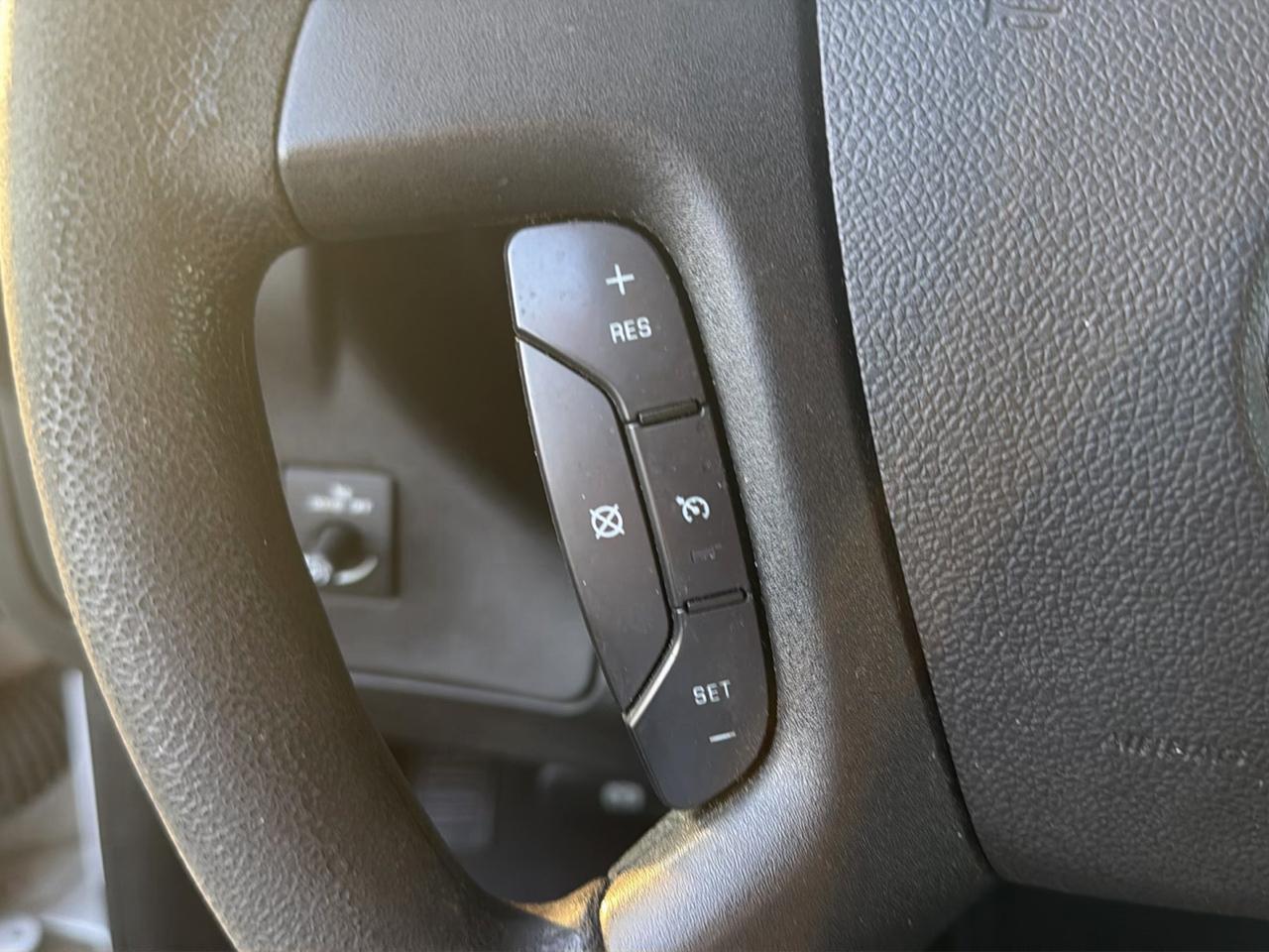 GMC Savana Cargo Van RWD 2500 135" 2021