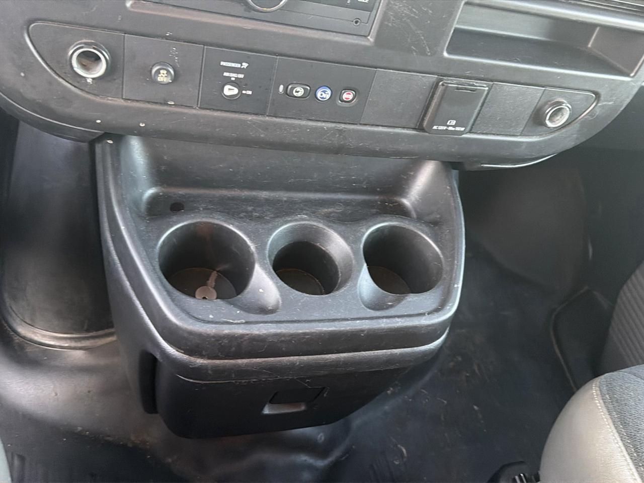 GMC Savana Cargo Van RWD 2500 135" 2021