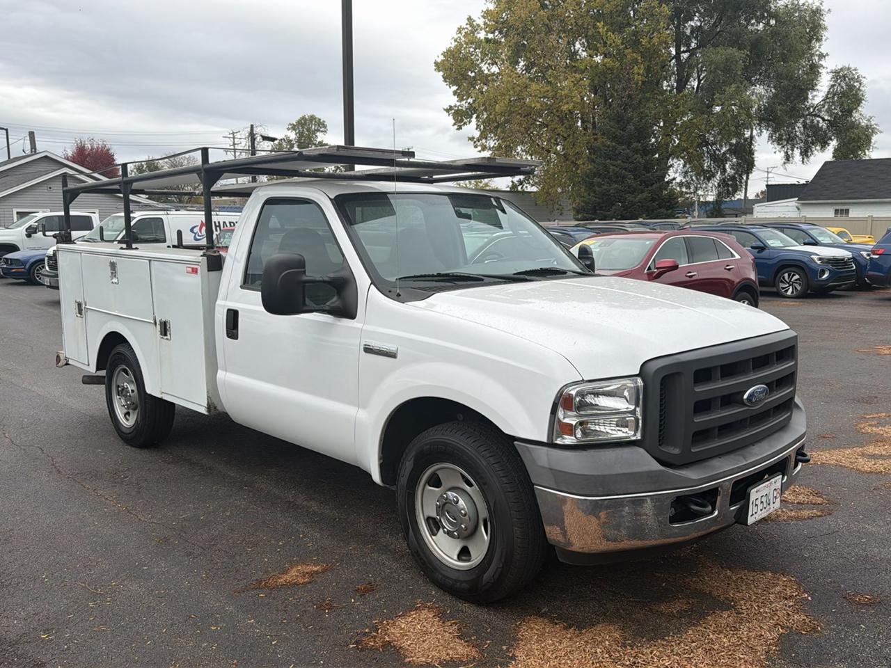 Ford Super Duty F-250 Reg Cab 137" XLT 2005