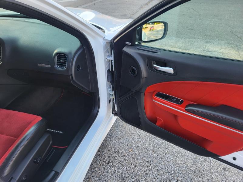 2016 Dodge Charger SRT8 Scat Pack photo 11