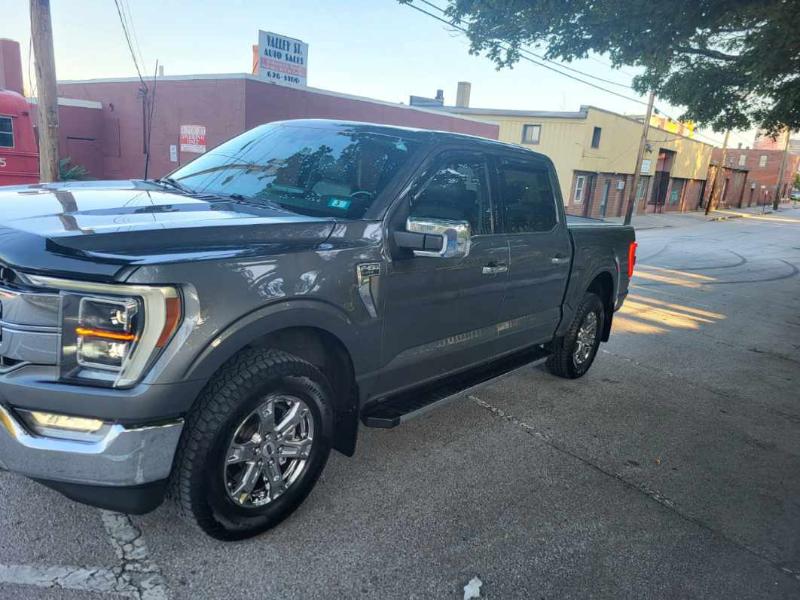 Ford F-150 Lariat SuperCrew 5.5-ft. Bed 4WD 2021 Ford F-150 Lariat SuperCrew 5.5-ft. Bed 4WD 2021