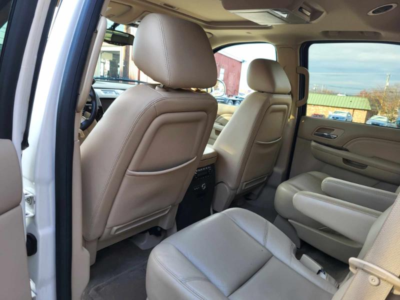 Cadillac Escalade AWD Luxury 2013