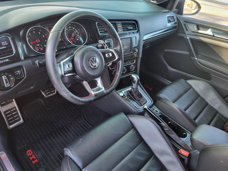 Volkswagen Golf GTI SE 6A 4-Door 2017