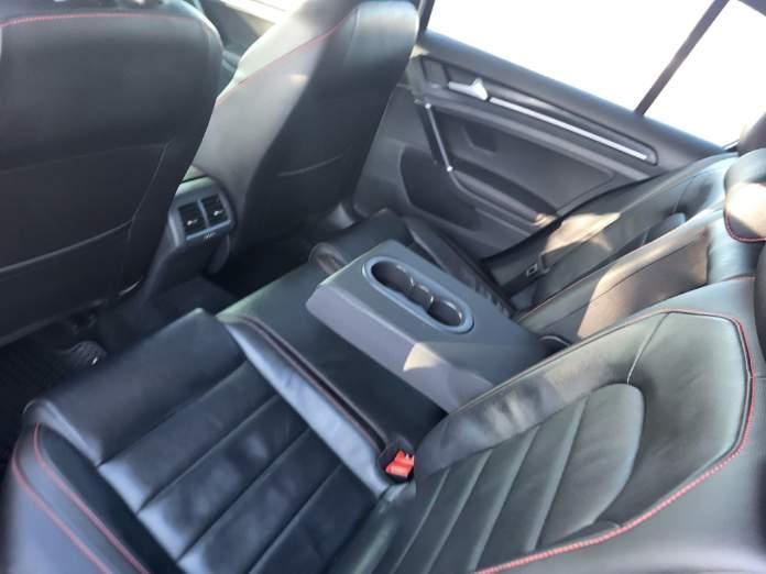 Volkswagen Golf GTI SE 6A 4-Door 2017