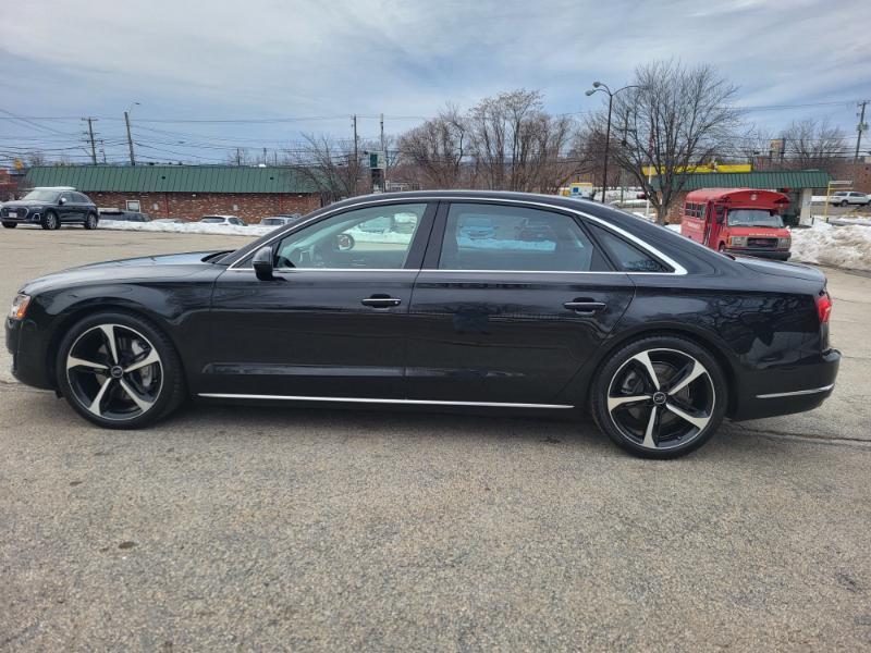 Audi A8 L 4.0T quattro 2015