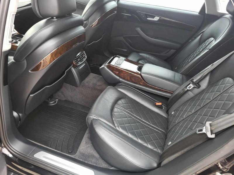 Audi A8 L 4.0T quattro 2015