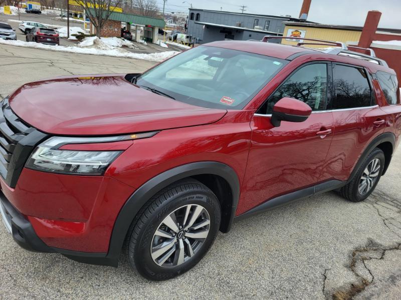 Nissan Pathfinder SL 4WD 2024