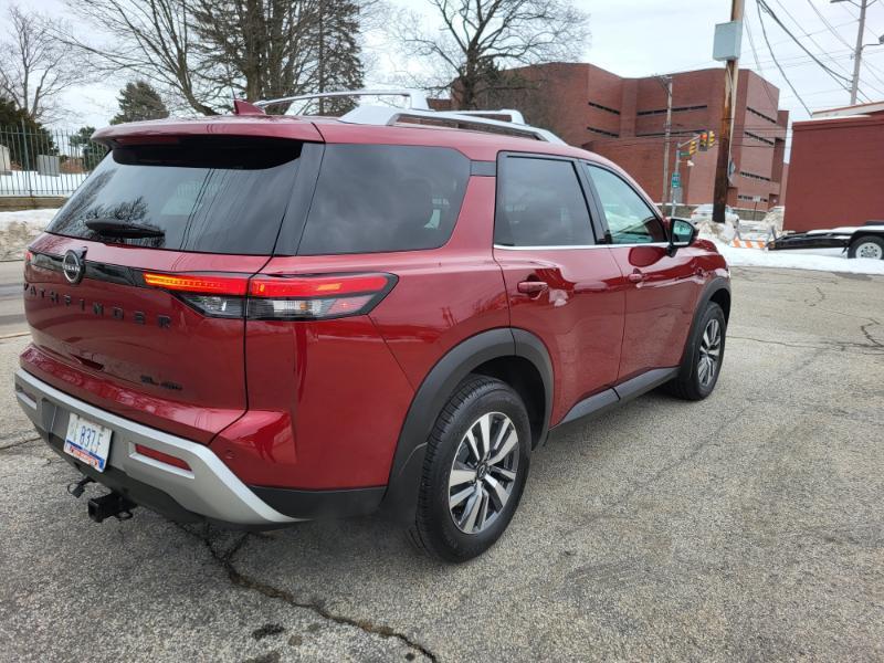 Nissan Pathfinder SL 4WD 2024