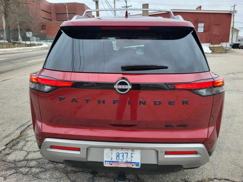 Nissan Pathfinder SL 4WD 2024