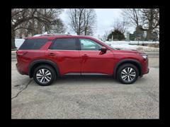 2024 Nissan Pathfinder 