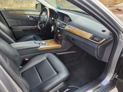 Mercedes-Benz E-Class E350 Sedan 4MATIC 2011