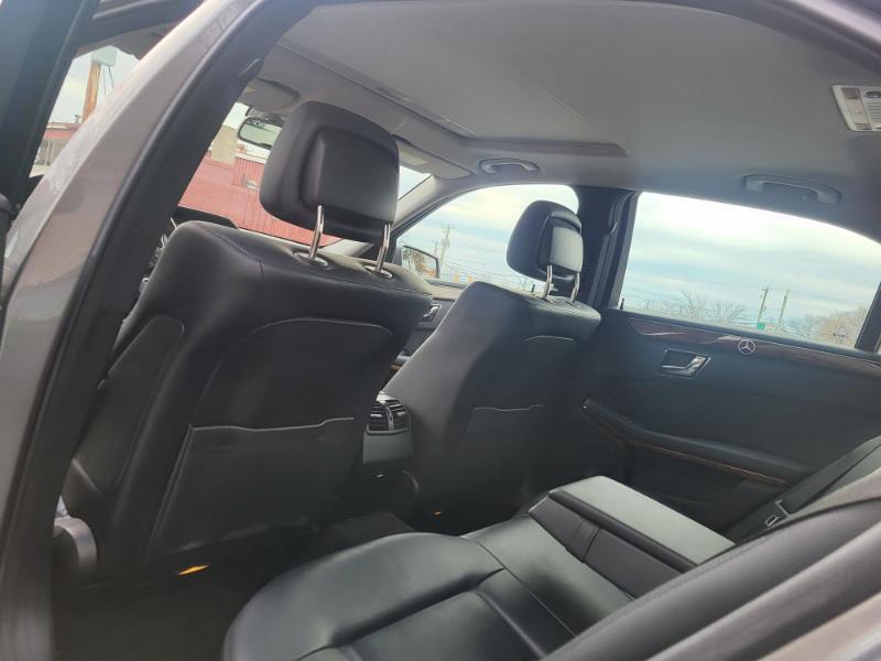 Mercedes-Benz E-Class E350 Sedan 4MATIC 2011