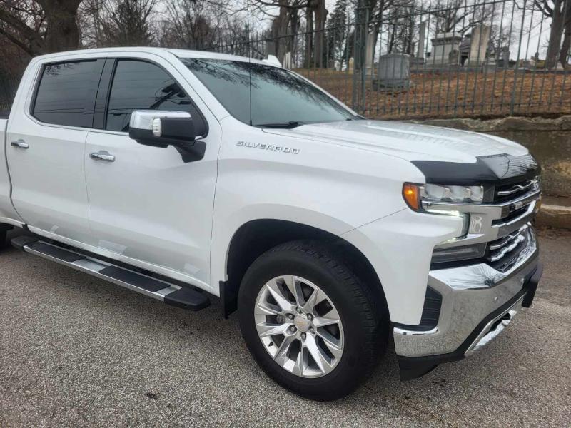Chevrolet Silverado 1500 LTZ Crew Cab 4WD 2021