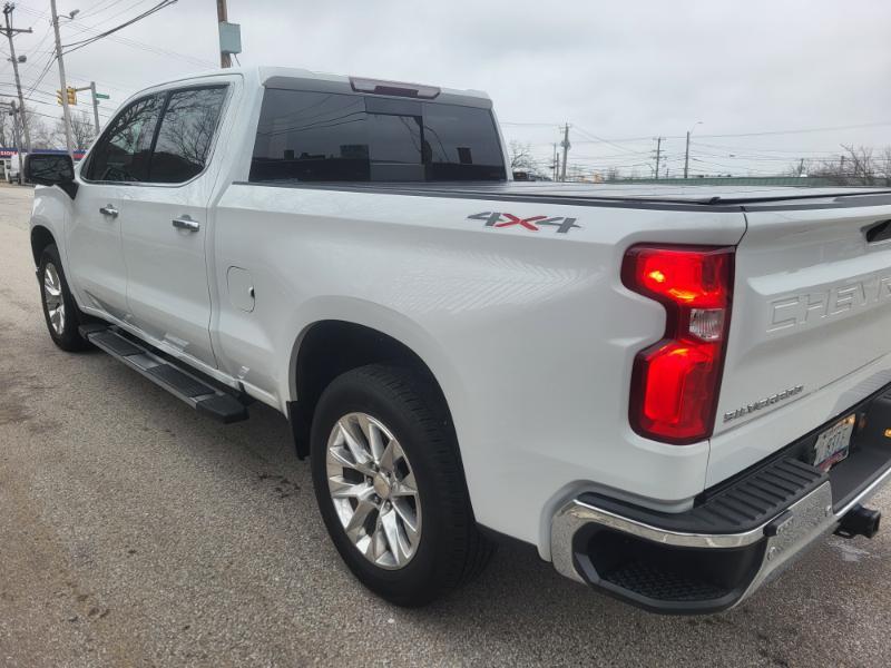 Chevrolet Silverado 1500 LTZ Crew Cab 4WD 2021