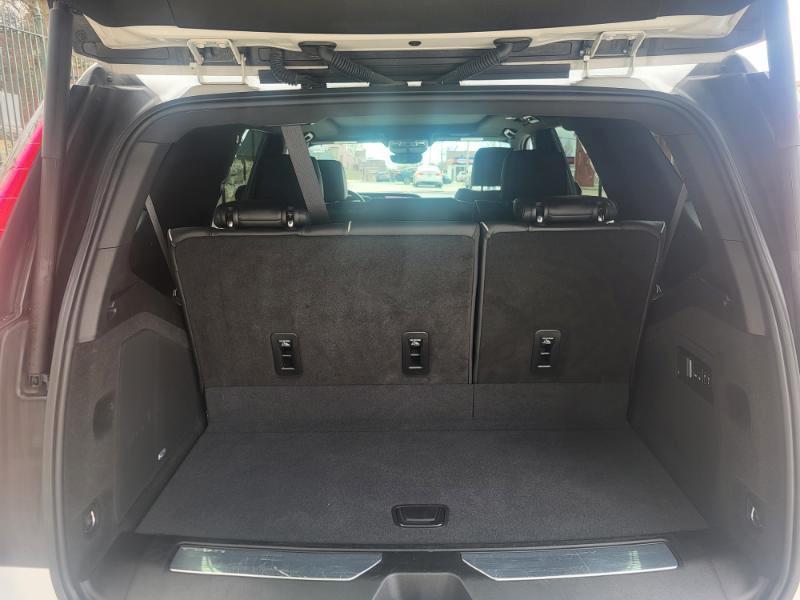 Cadillac Escalade Premium Luxury AWD 2022