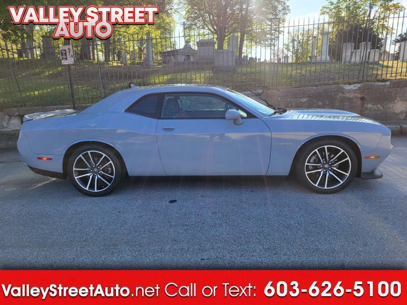 2022 Dodge Challenger R/T Plus