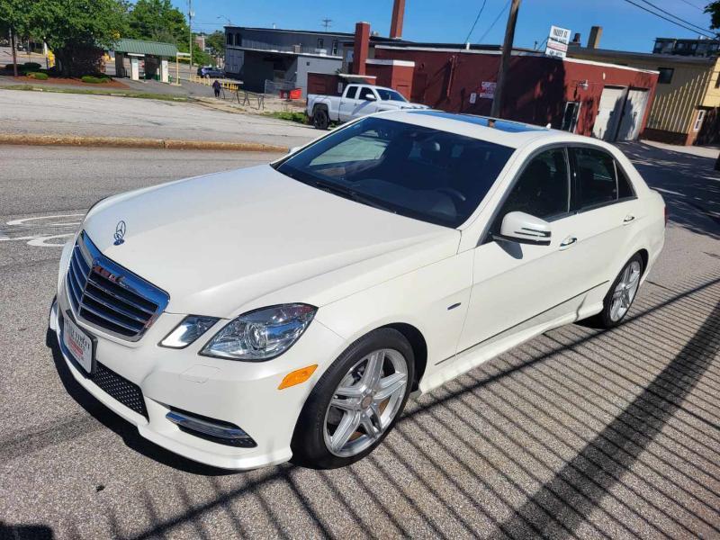 Mercedes-Benz E-Class E350 4MATIC Sedan 2012