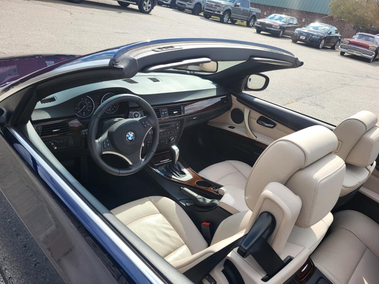 BMW 3-Series 328i Convertible - SULEV 2013