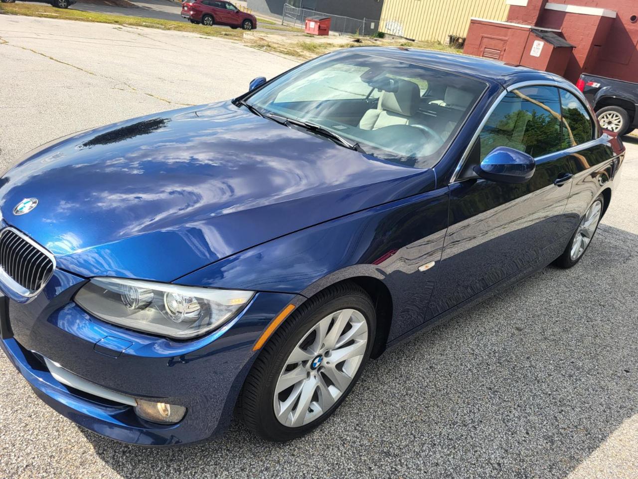 BMW 3-Series 328i Convertible - SULEV 2013