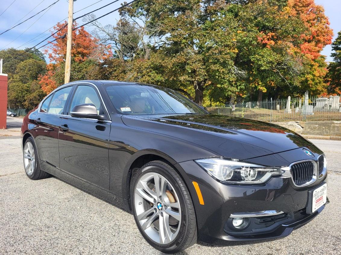 BMW 3-Series 330i xDrive SULEV Sedan 2017