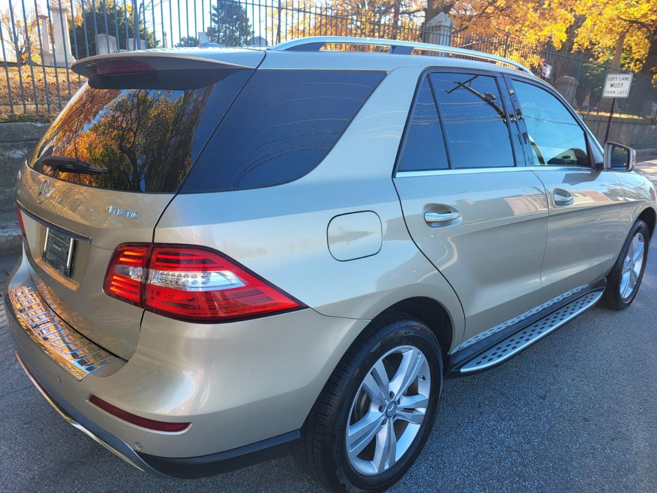 Mercedes-Benz M-Class ML350 4MATIC 2013
