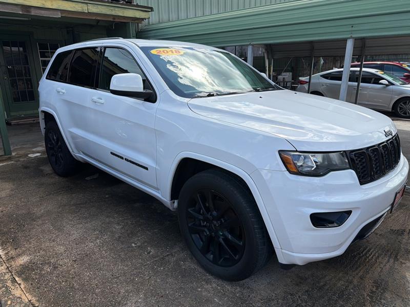 Jeep Grand Cherokee Laredo 4WD 2018