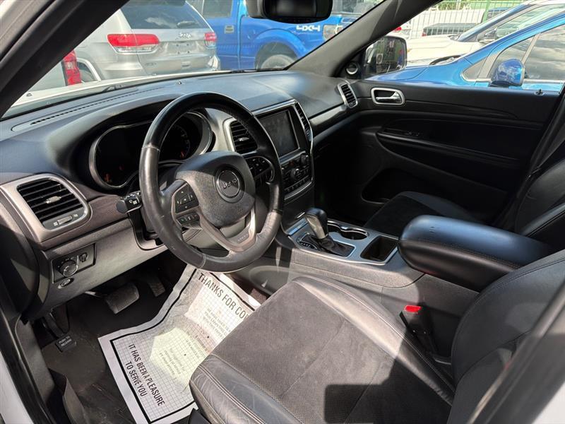 Jeep Grand Cherokee Laredo 4WD 2018