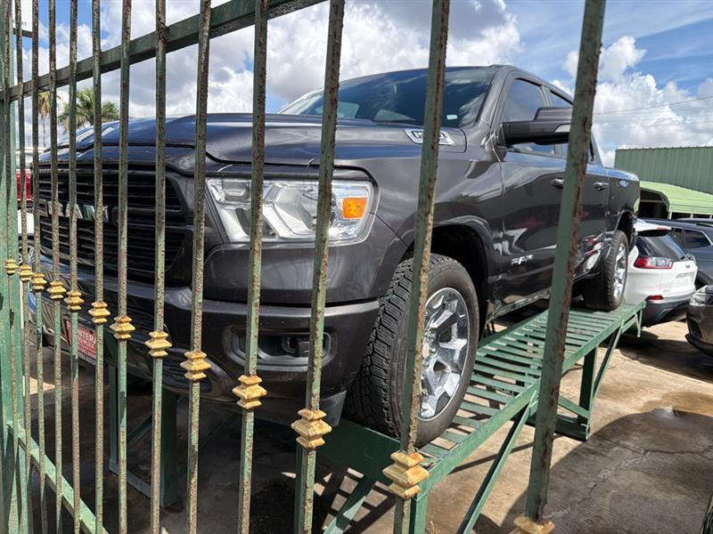 RAM 1500 Big Horn Crew Cab SWB 2WD 2019