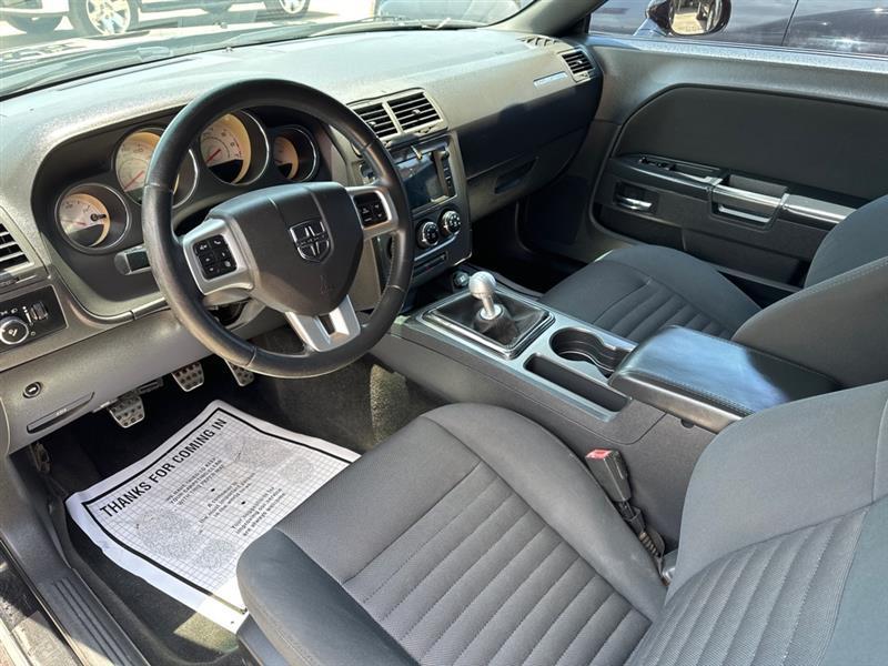 Dodge Challenger R/T 2012