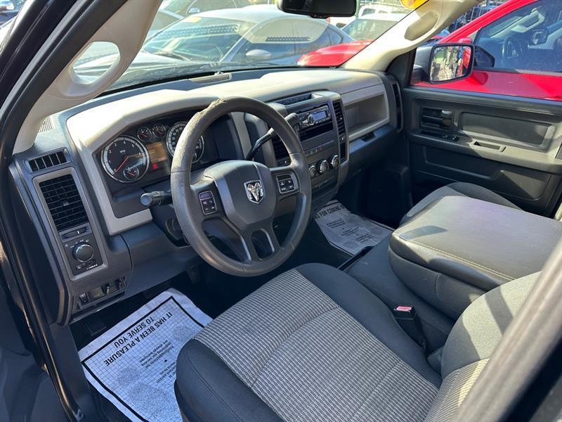 RAM 1500 ST Crew Cab 2WD 2012