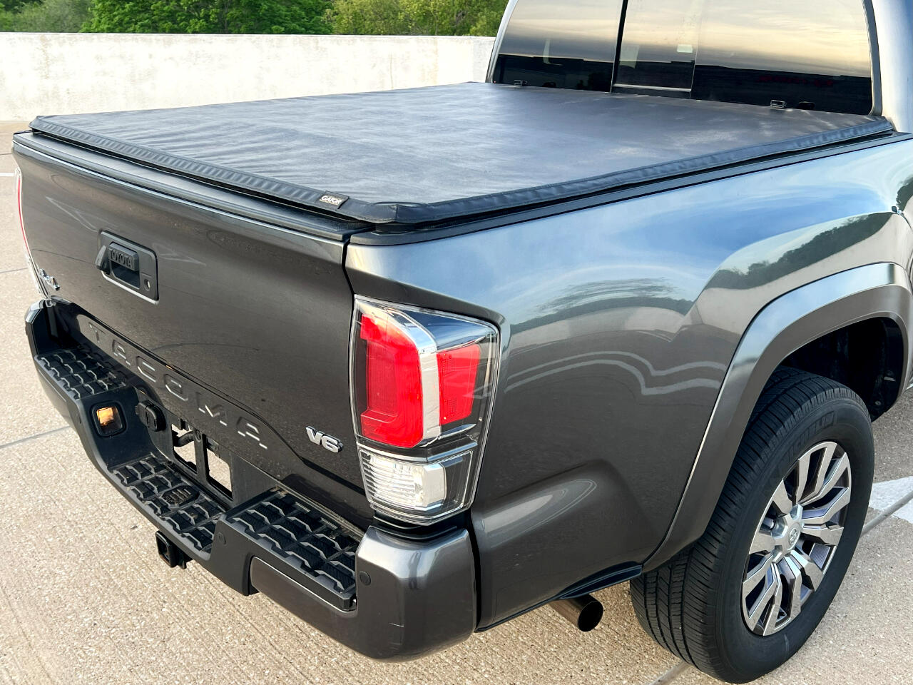 Toyota Tacoma Limited Double Cab V6 6AT 4WD 2022 Toyota Tacoma Limited Double Cab V6 6AT 4WD 2022