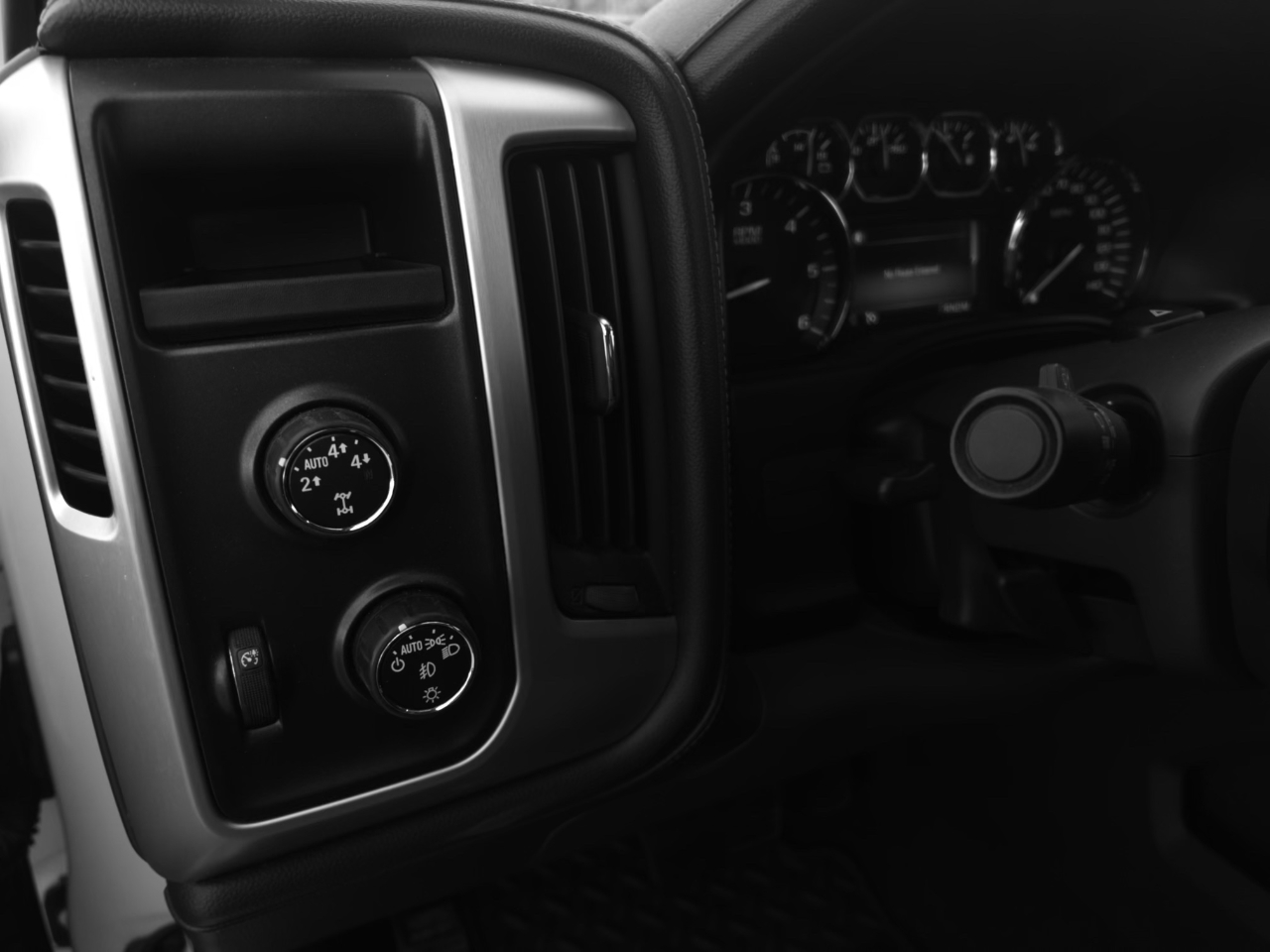 GMC Sierra 1500 SLT Crew Cab 4WD 2014 GMC Sierra 1500 SLT Crew Cab 4WD 2014