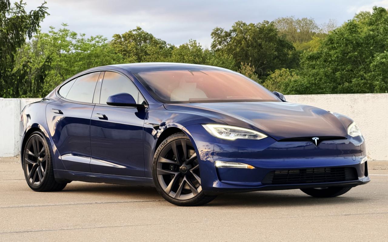 Tesla Model S Plaid 2022