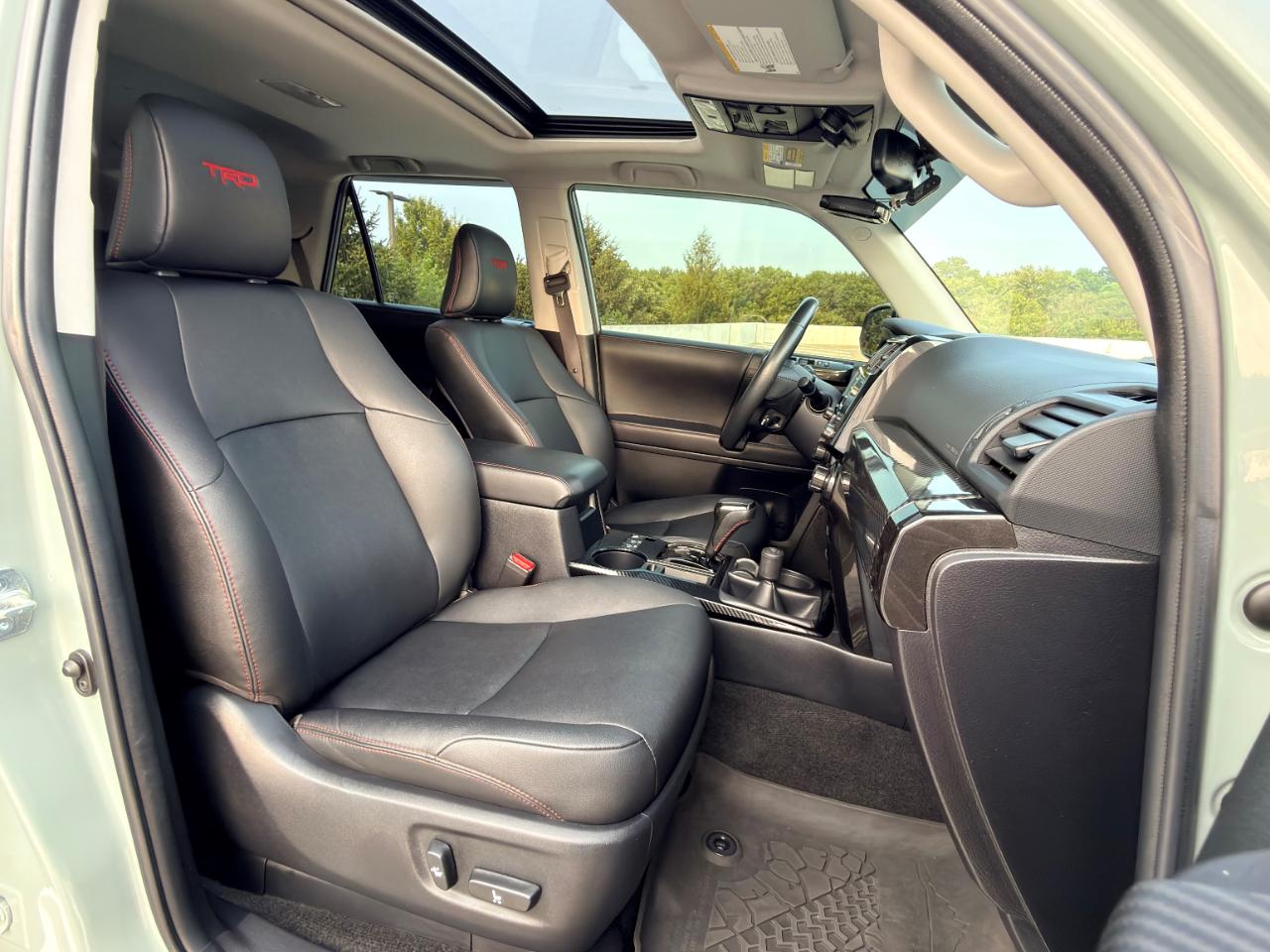 Toyota 4Runner TRD Off-road Premium 4WD 2022
