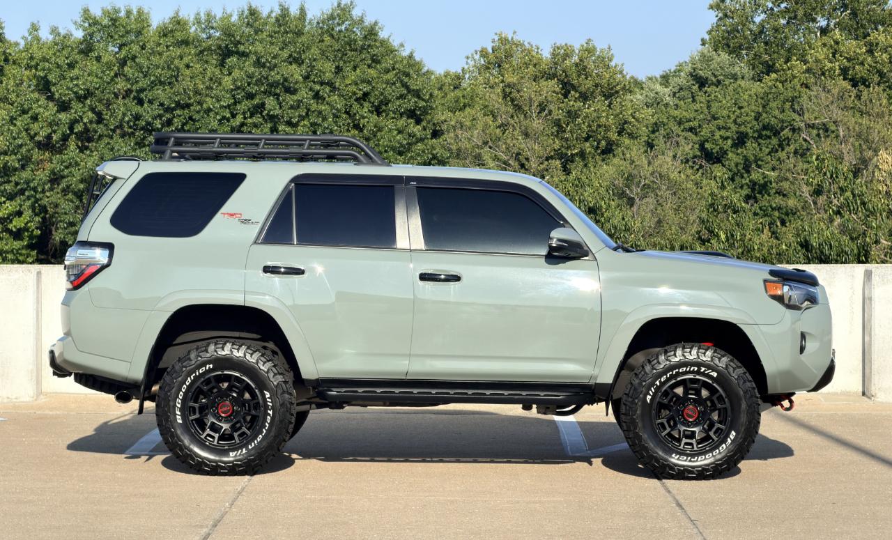 Toyota 4Runner TRD Off-road Premium 4WD 2022