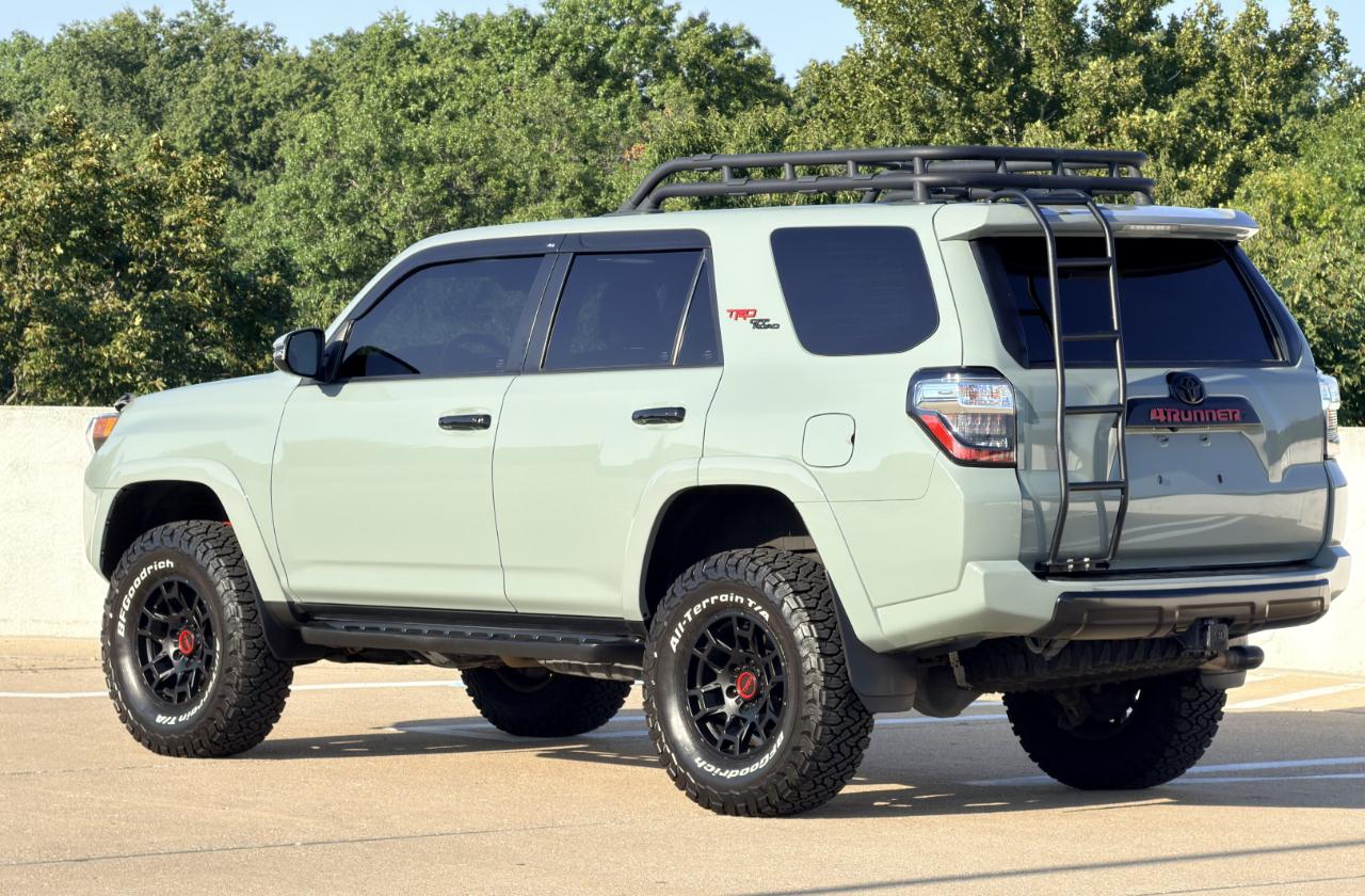 Toyota 4Runner TRD Off-road Premium 4WD 2022