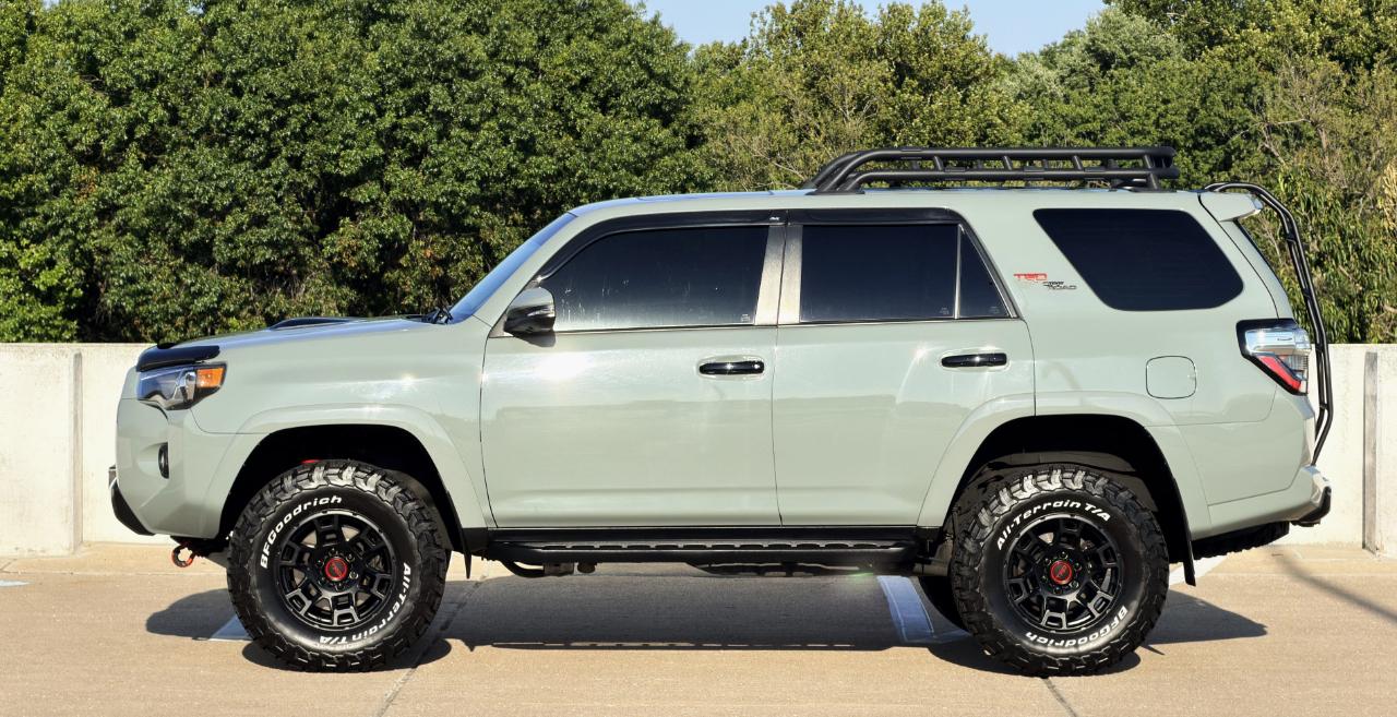 Toyota 4Runner TRD Off-road Premium 4WD 2022