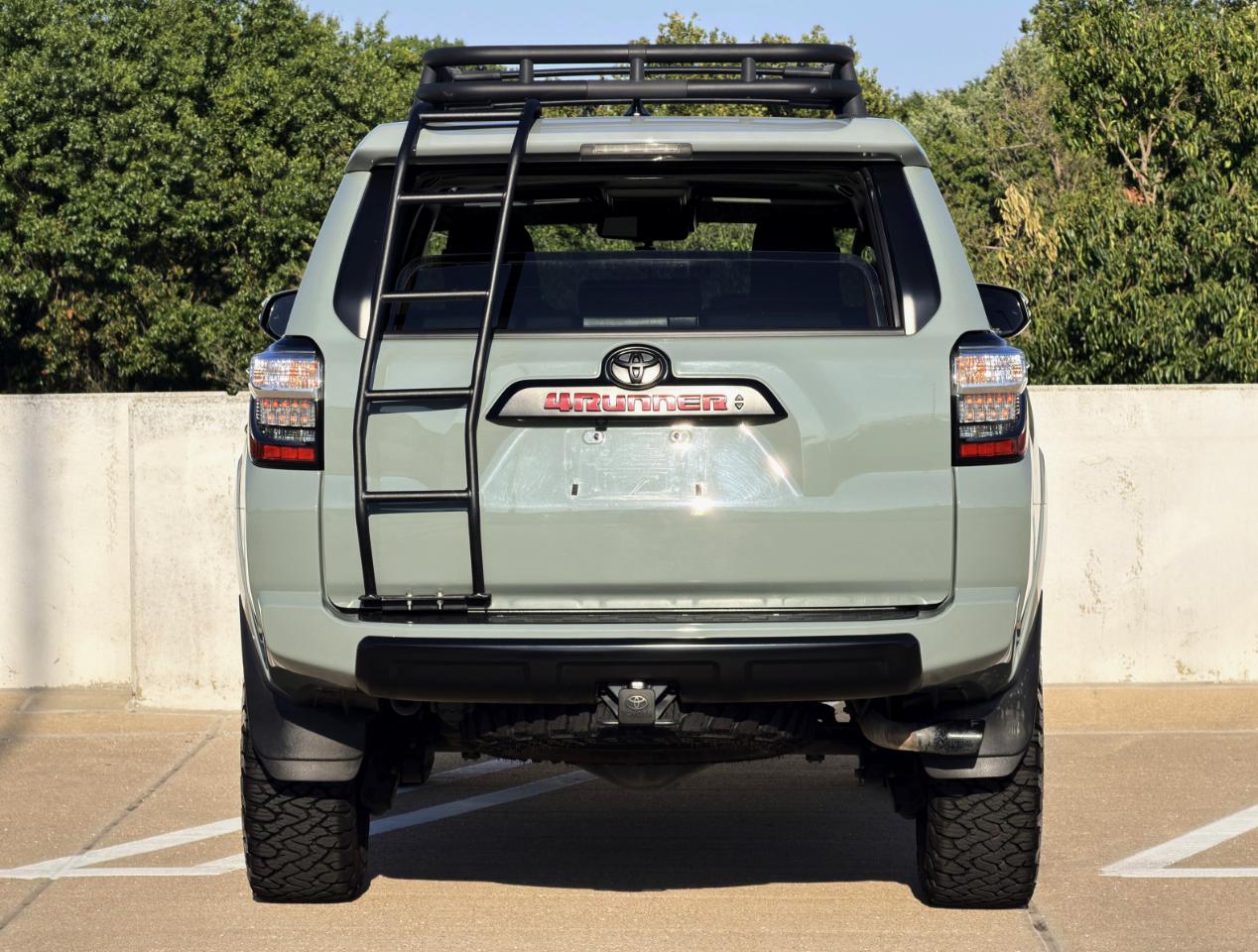 Toyota 4Runner TRD Off-road Premium 4WD 2022