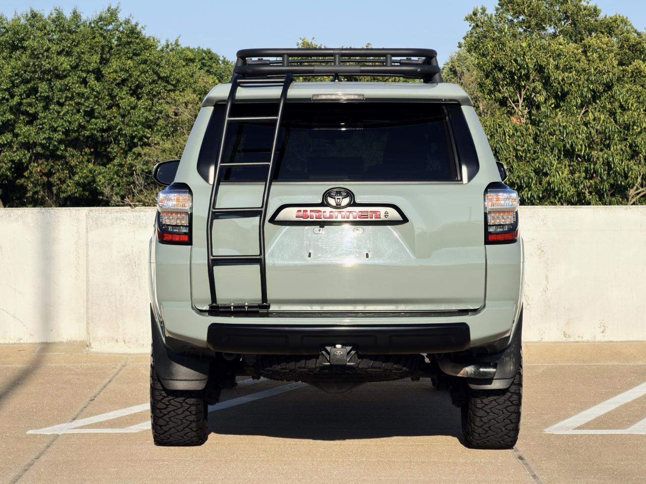 Toyota 4Runner TRD Off-road Premium 4WD 2022