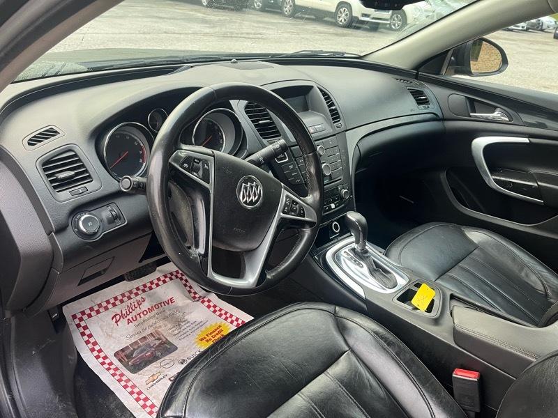 Buick Regal Premium 2 2012