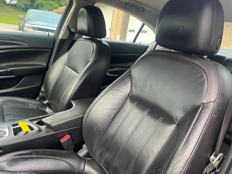 Buick Regal Premium 2 2012