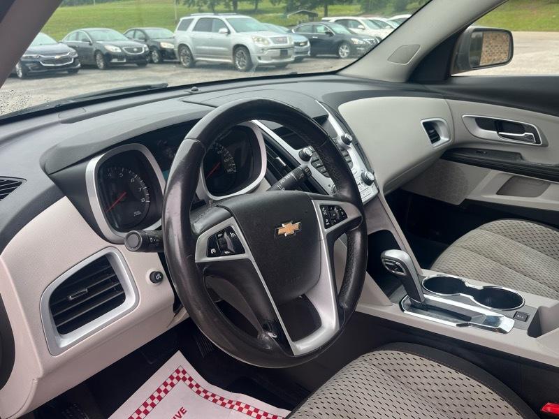 Chevrolet Equinox LS 2WD 2011