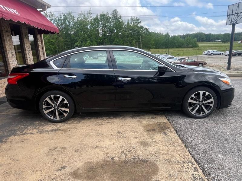 Nissan Altima 2.5 SR 2016