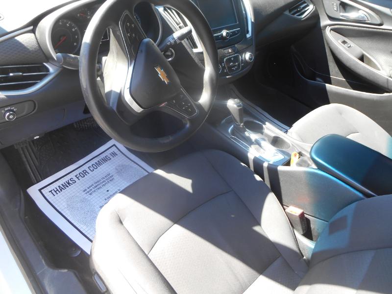 Chevrolet Malibu 1FL 2017 Chevrolet Malibu 1FL 2017