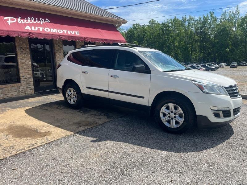 Chevrolet Traverse LS FWD w/PDC 2013