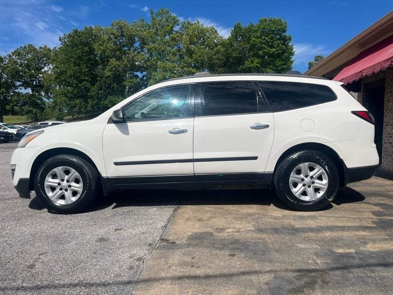 Chevrolet Traverse LS FWD w/PDC 2013