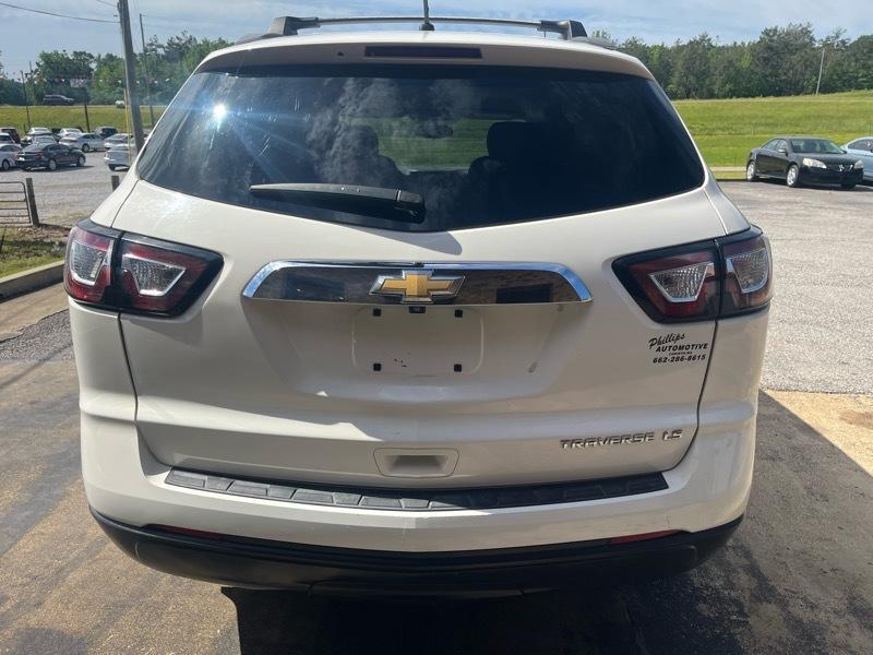 Chevrolet Traverse LS FWD w/PDC 2013