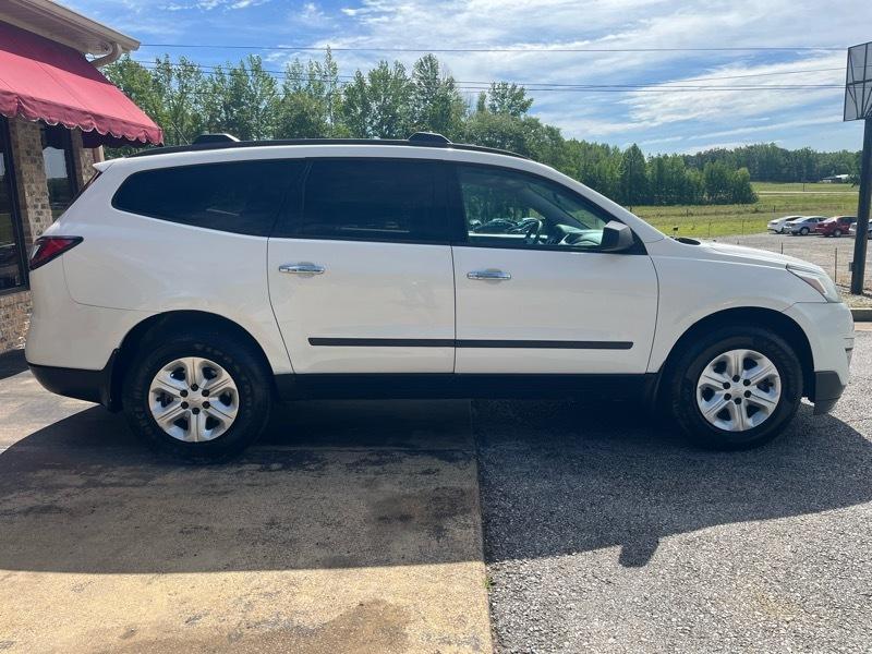 Chevrolet Traverse LS FWD w/PDC 2013