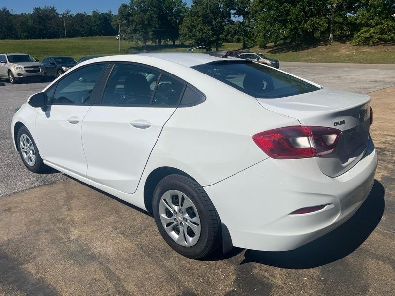 Chevrolet Cruze LS Auto 2019